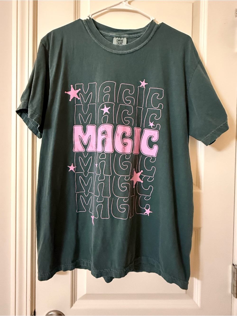 Comfort Colors Large Green Magic Graphic T-Shirt Size Large